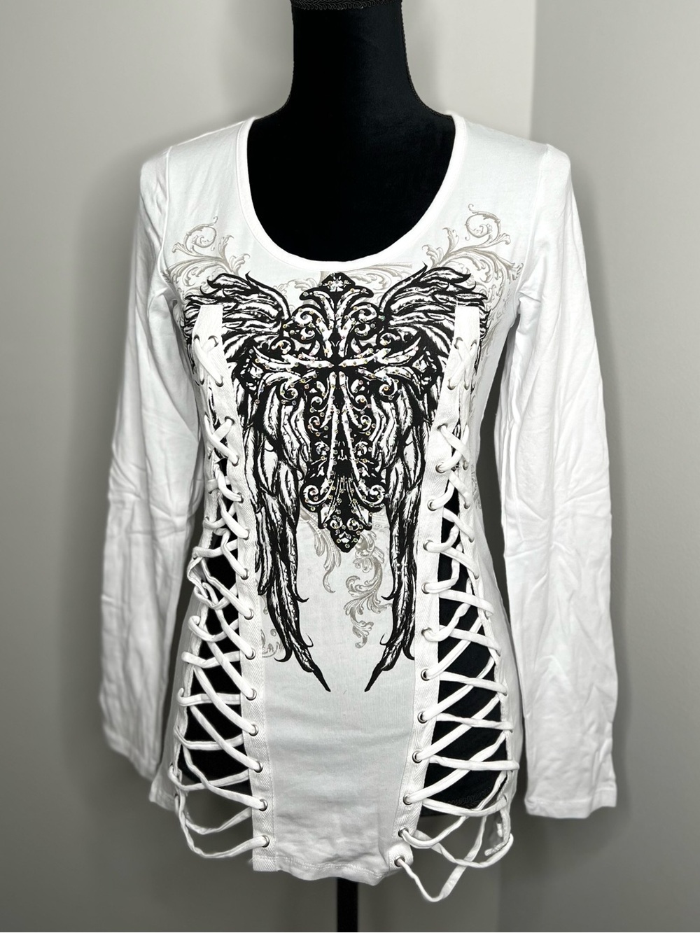 Y2K Vintage from Los Angeles Bus Stop Biker Top White Embellished Wings